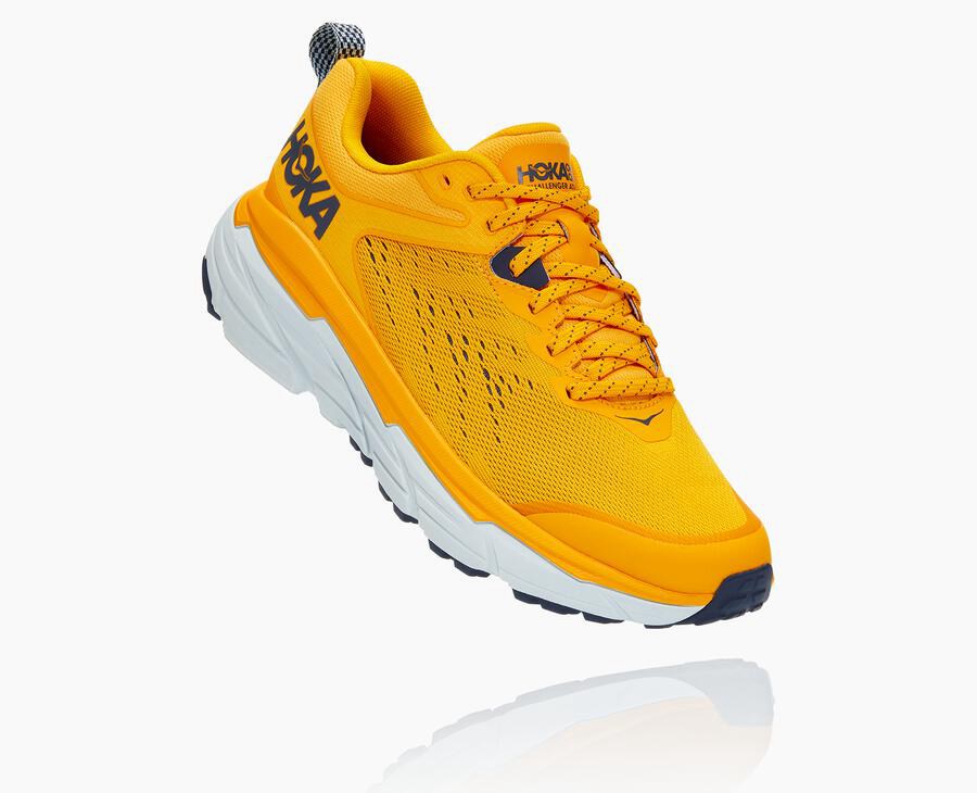 Hoka One One Trainers Mens Yellow - Challenger ATR 6 - 25419JOKF